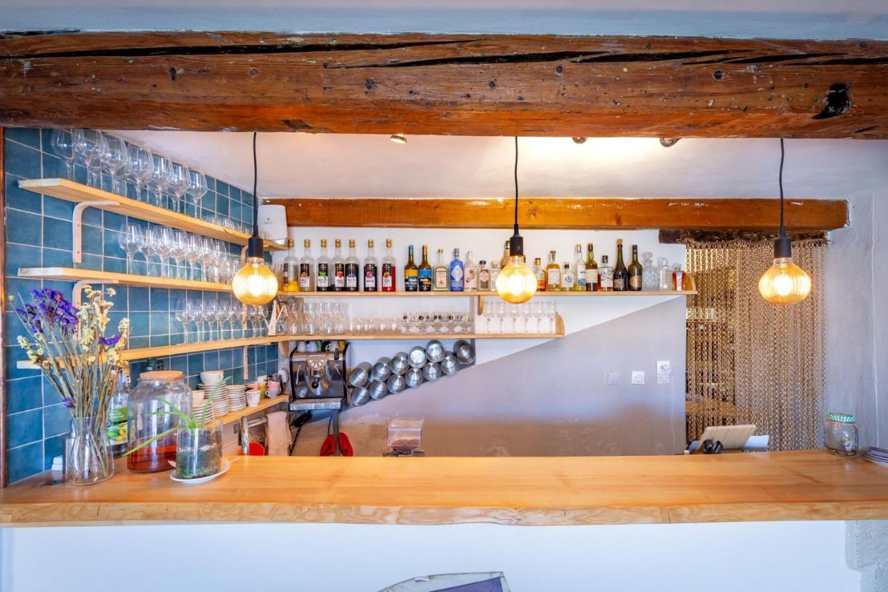 Le Pied De La Lettre Hotel Grignan Bagian luar foto