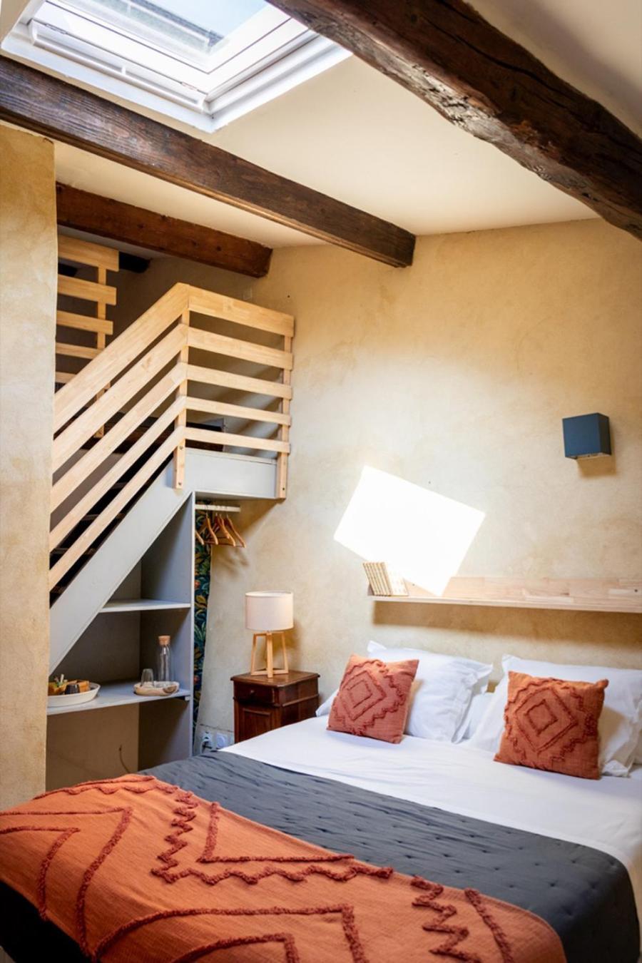 Le Pied De La Lettre Hotel Grignan Bagian luar foto
